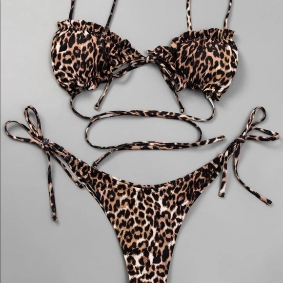 SEXY RUFFLE lil leopard number - Picture 1 of 2